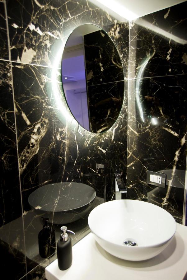 Suite Napoli Sotterranea Con Vasca Idromassaggio Exterior foto